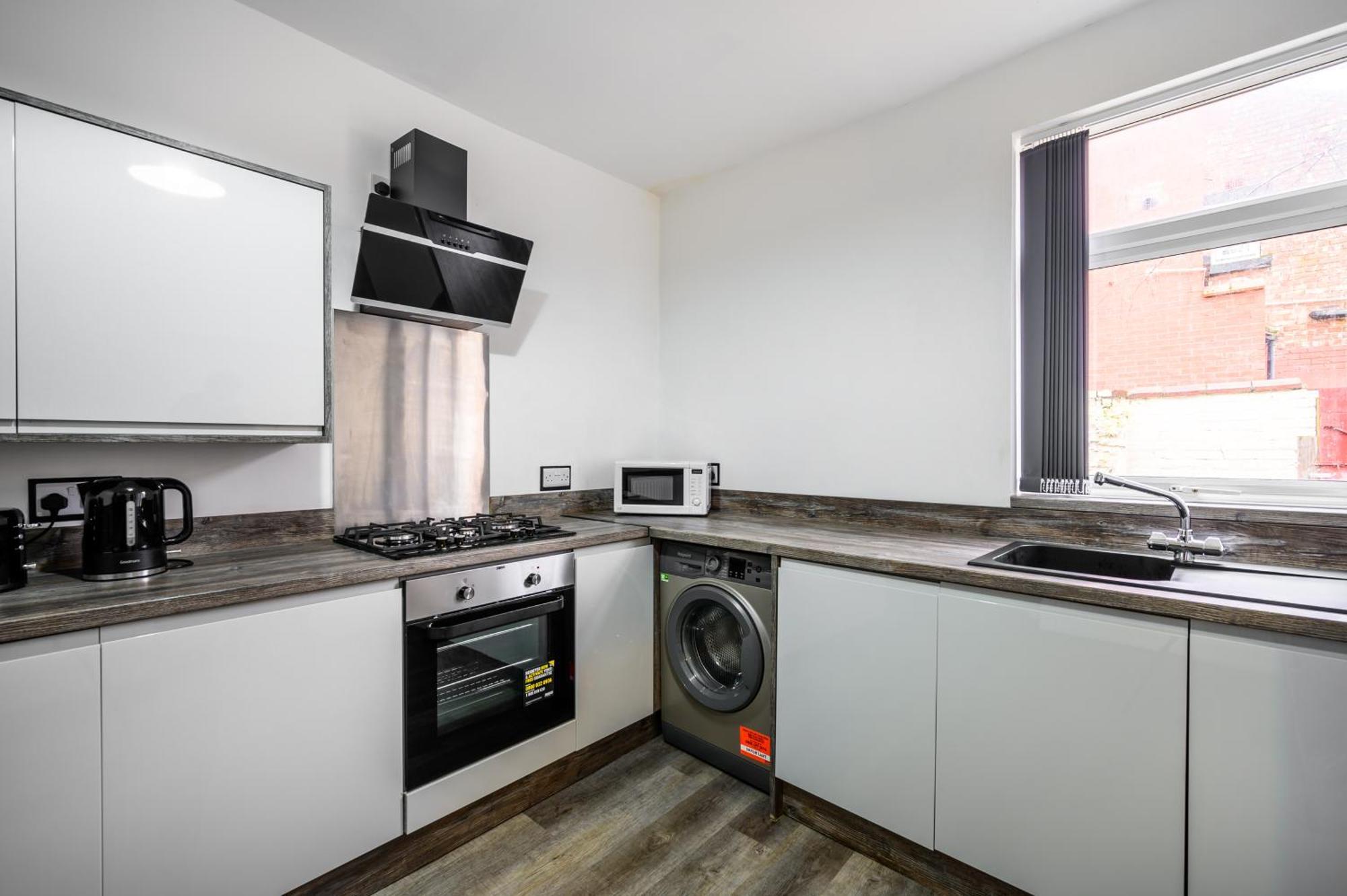 Manchester Serviced Accommodation Northernnightzzz - The Park Exterior photo