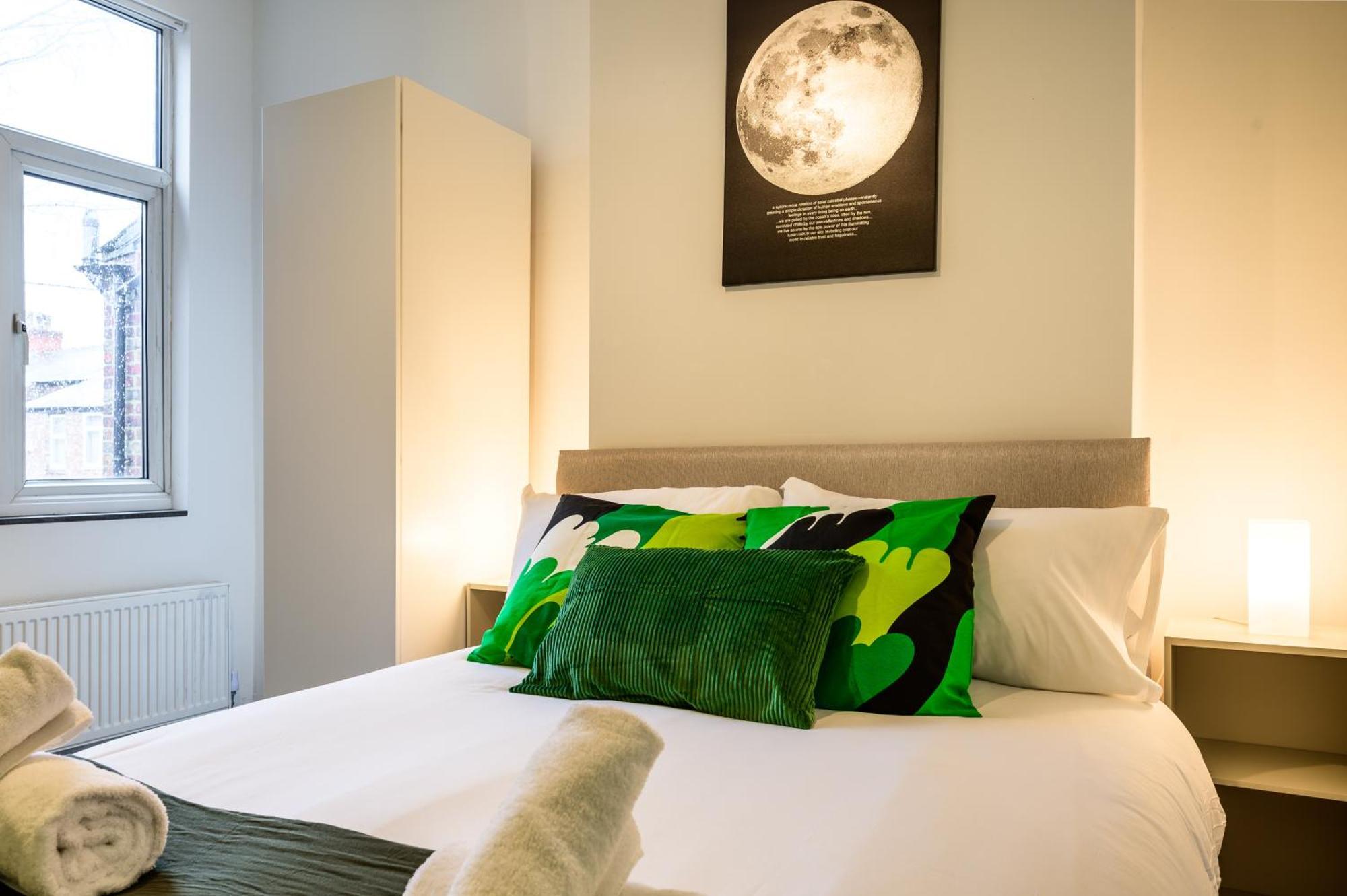 Manchester Serviced Accommodation Northernnightzzz - The Park Exterior photo