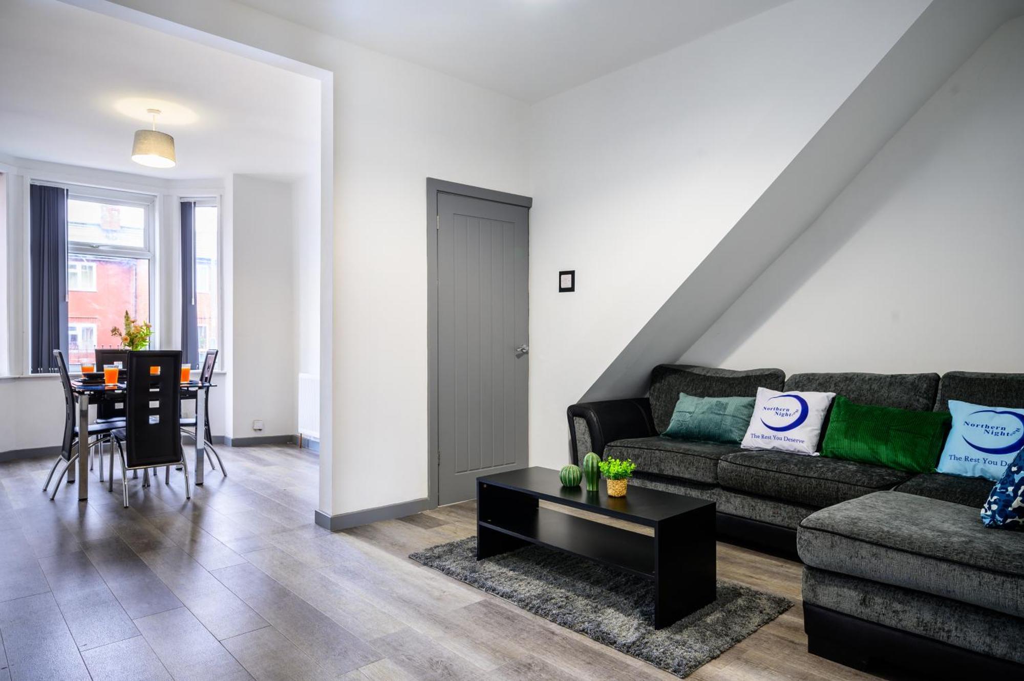 Manchester Serviced Accommodation Northernnightzzz - The Park Exterior photo